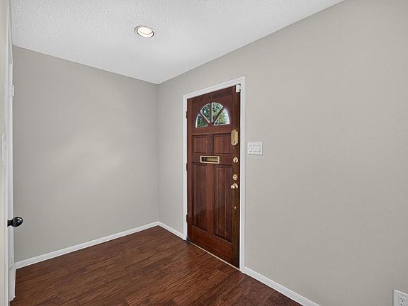 5th image of 14328 Misty Meadow Ln