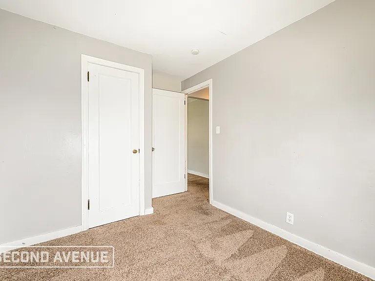 220 Briarwood Dr — Photo 19