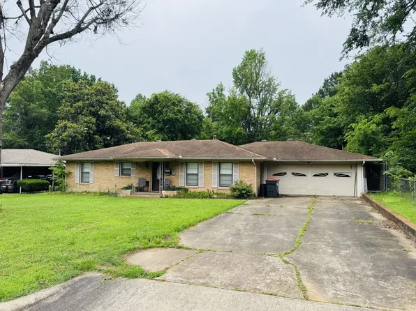 2440 Cleveland St, Paris, TX 75460