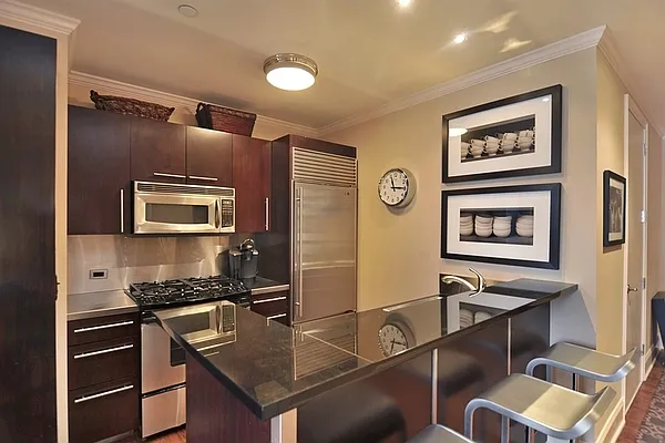 Rented by Focus Real Estate Group | media 18