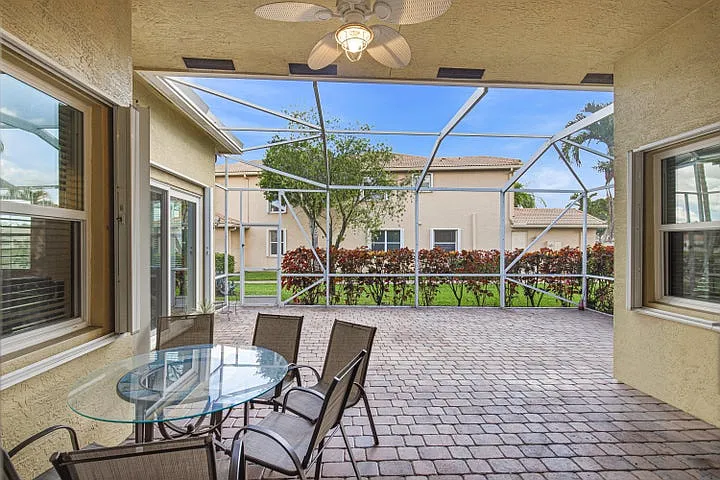 4 bed, 3666 sqft, $4,750 — Photo 4