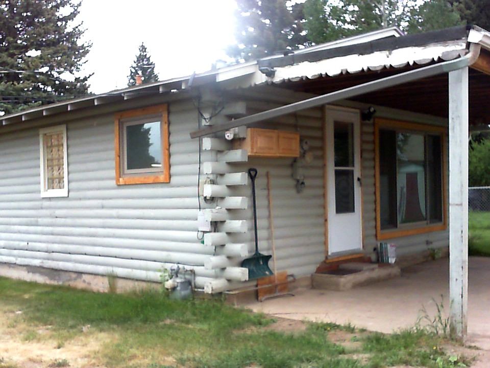 Driveway entrance