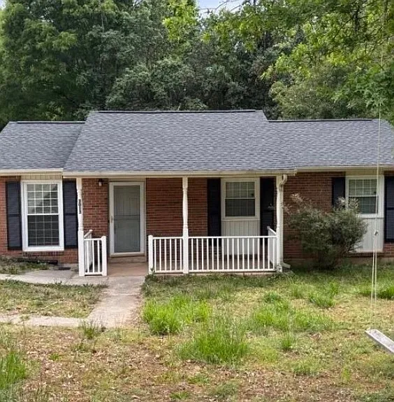 3013 Wedgedale Ave — Photo 1