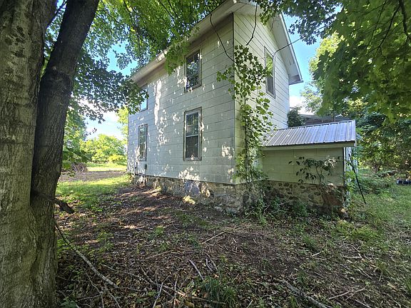 5th image of 12451 Beecher Rd