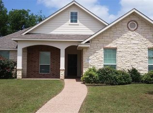 113 Sterling Rdg, Mc Gregor, TX 76657