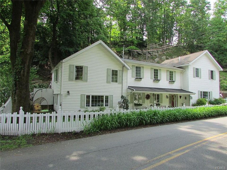 24 Mountain Rd, Cornwall On Hudson, NY 12520 Zillow