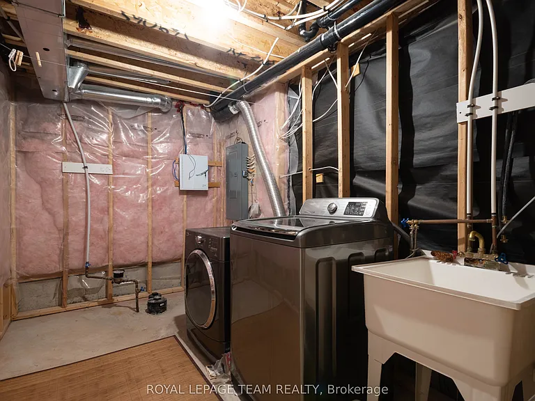304 Citiplace Dr — Photo 28