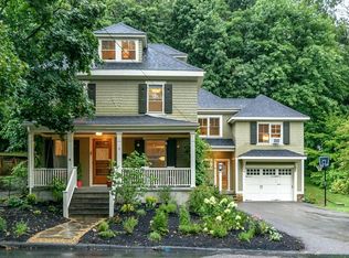 9 Avon Rd, Wellesley, MA 02482