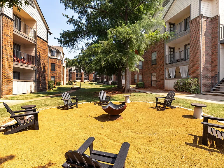 Outdoor Fireside Lounge