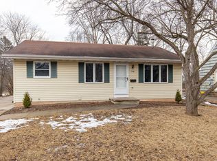 1706 S Memorial Dr, Appleton, WI 54915