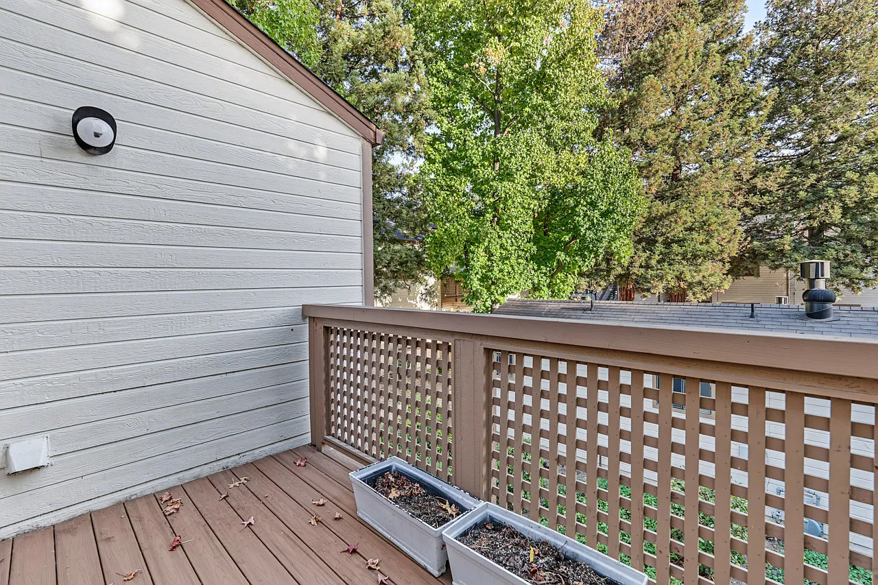 1540 Meadow Ridge Circle - 1540 — Photo 4