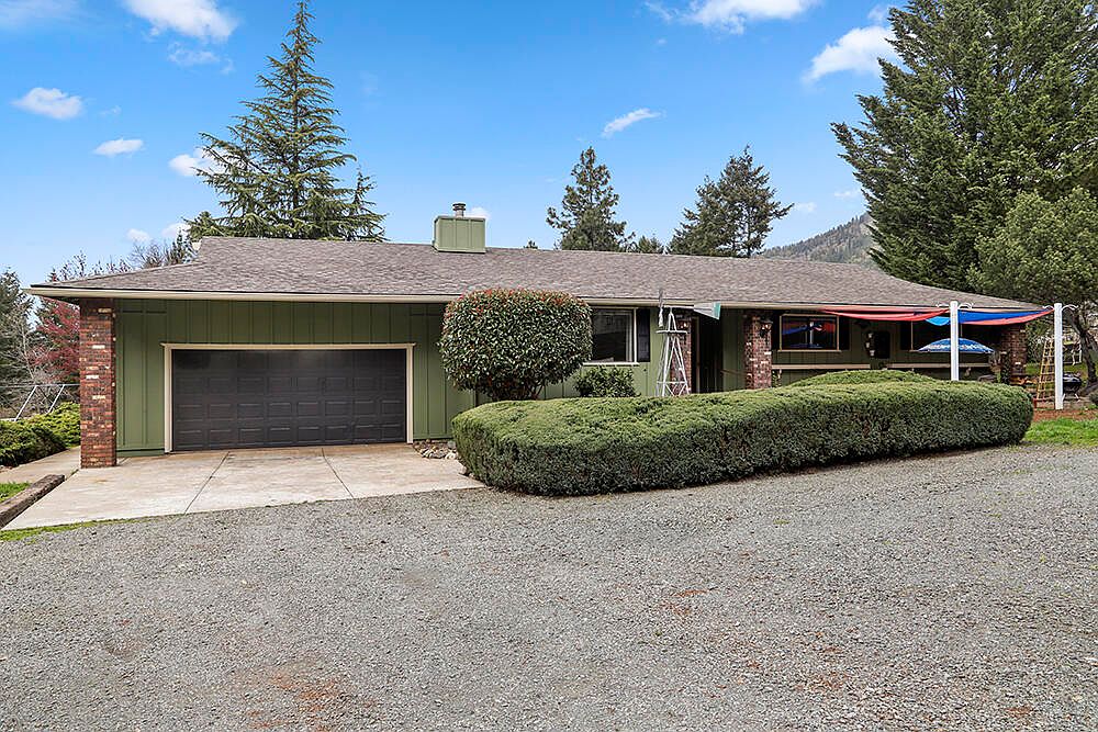 380 Summit Loop, Grants Pass, OR 97527 Zillow