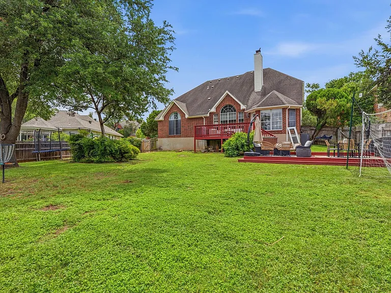 8317 Pommel Dr — Photo 25