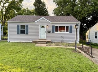 9839 Meadow View Dr, Saint Louis, MO 63114