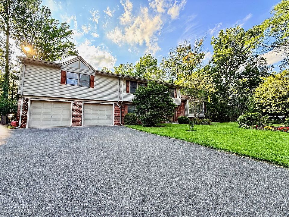 Beautiful home in EC