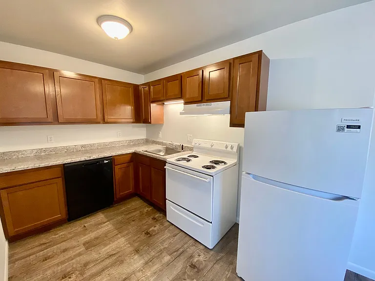 514 Emmet St — Photo 15