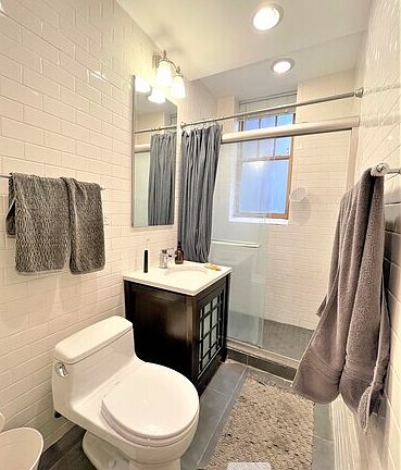 2nd image of 1356 W Carmen Ave #1F