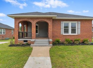 110 Lowell St, Ninety Six, SC 29666