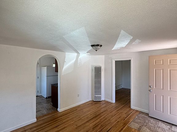 5th image of 21861 Cottonwood Ave