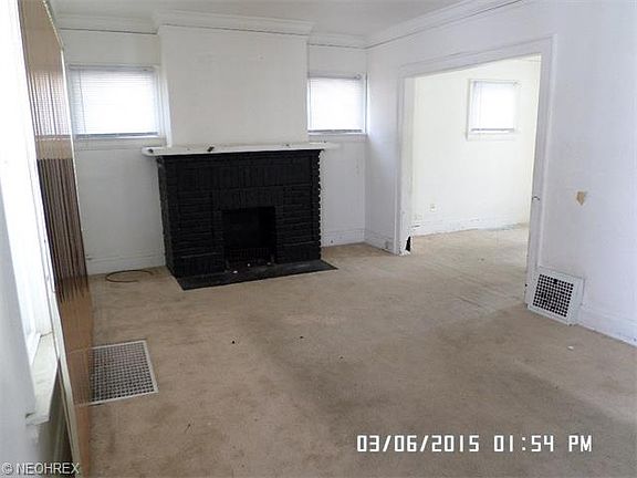 3rd image of 13714 Maplerow Ave