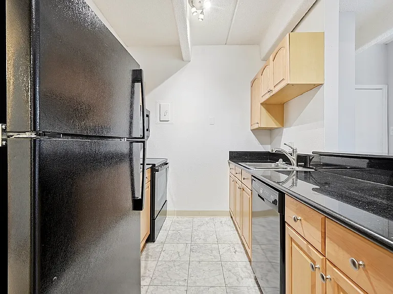 1888 S Jackson St #903 — Photo 10
