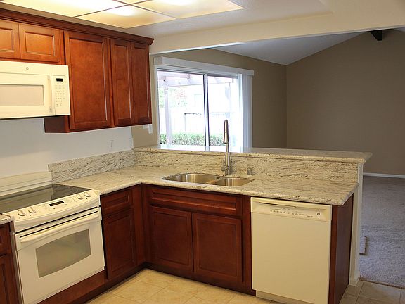 5th image of 9313 Medallion Way