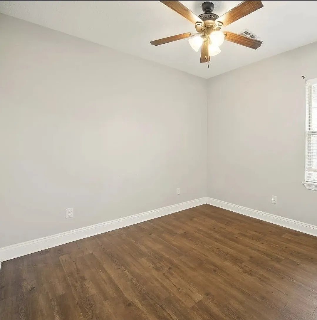2 bed, 1200 sqft, $1,395 — Photo 2