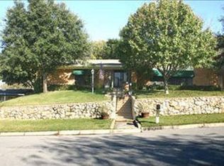 609 Candlewood Rd, Fort Worth, TX 76103