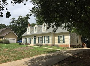 2032 Colony Hill Dr, Charlotte, NC 28214