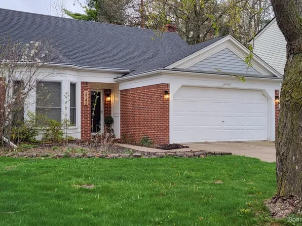3142 Ailsa Craig Ct, Ann Arbor, MI 48108