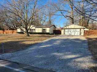 9850 N Baldwin St, Rosedale, IN 47874