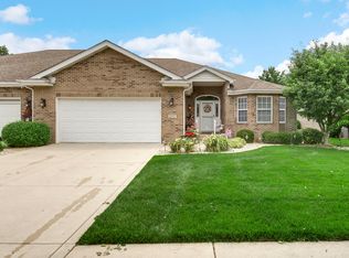 2027 Northwinds Dr, Dyer, IN 46311