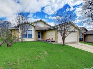 7230 Grassy Trl, San Antonio, TX 78244