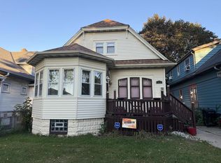 3916 N 24th Pl, Milwaukee, WI 53206