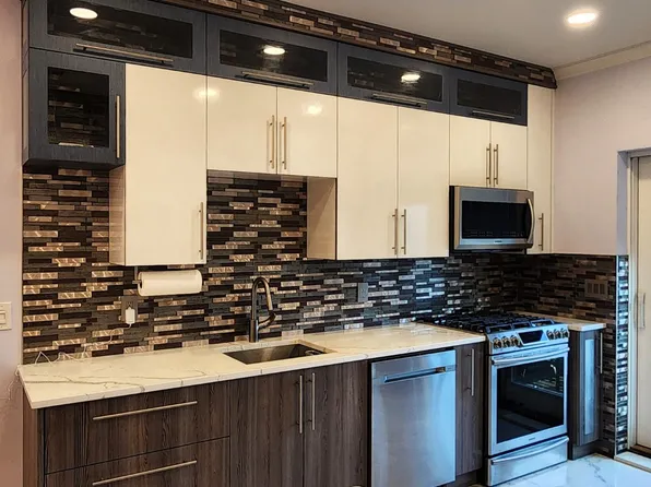 2229 East 26th Street image 9 of 20