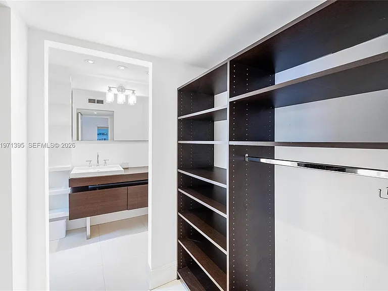 4150 Ventura Ave — Photo 28
