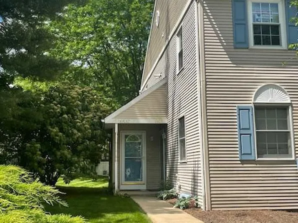 602 Maplewood Ave, Mohnton, PA 19540