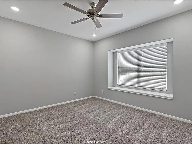 2509 Shady Route Ln — Photo 17