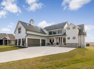 3206 Fieldstone Ct SE, Altoona, IA 50009