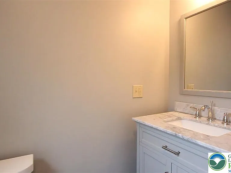 71 W Goepp St — Photo 21