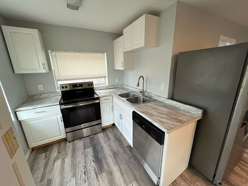 1st image of 701 Tropic St #A