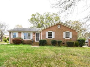 3661 Barkwood Dr, Winston Salem, NC 27105