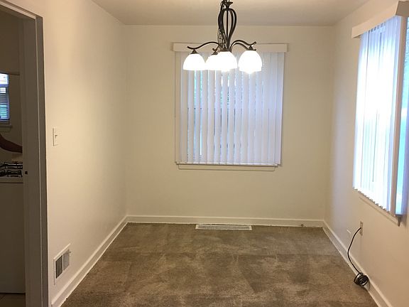 3rd image of 1322 Tamara Ct