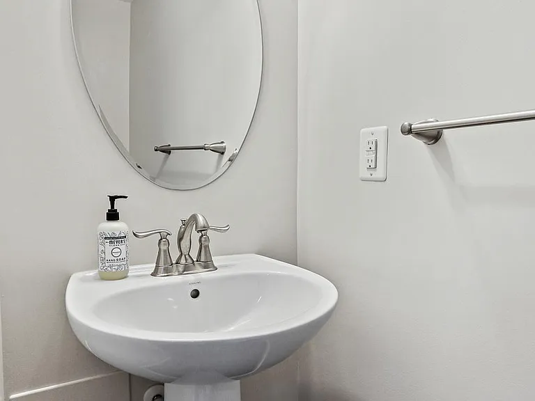 7610 Golden Slumber Ln — Photo 31