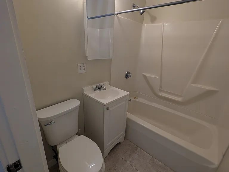 60 W Central St #3 — Photo 7