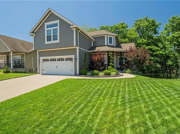 9458 N Adrian Pl, Kansas City, MO 64154