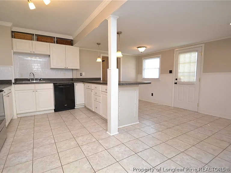 720 Brighton Rd — Photo 8