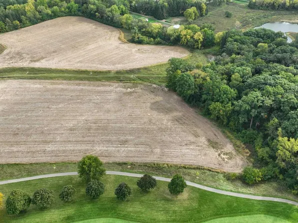 Home Stretch Drive #340, Waunakee, WI 53597