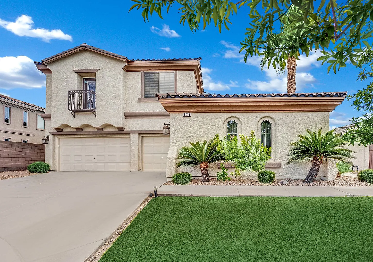Modern Henderson Haven with Heated Pool, Spa & Solar Savings — Photo 3