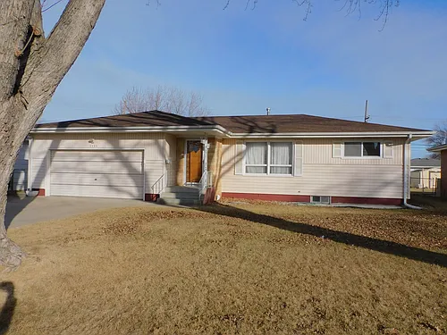 1133 N Howard Ave Photo 1
